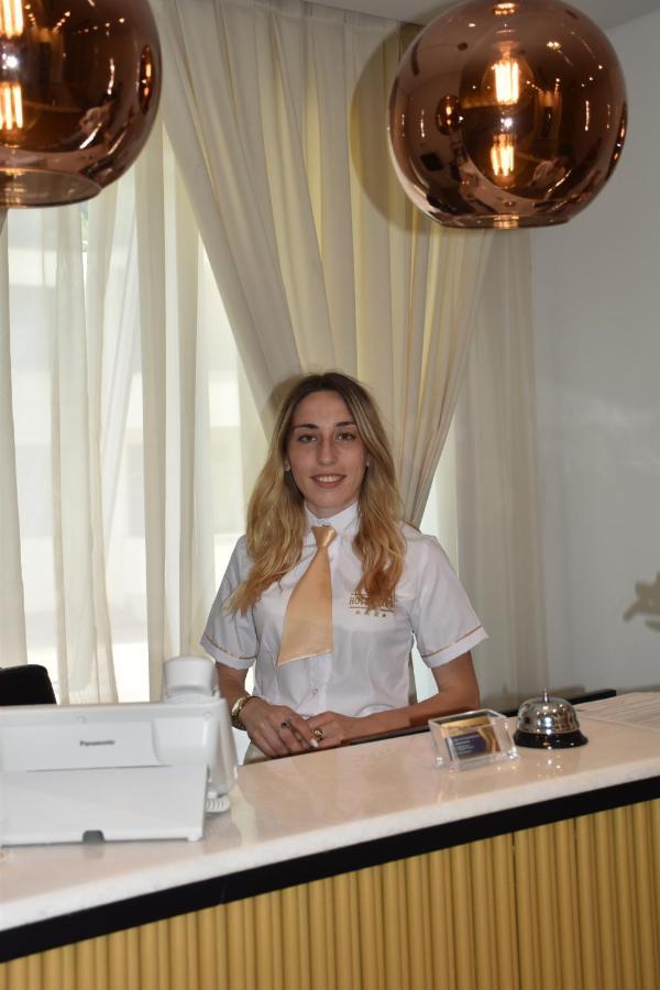 Hotel Ergi'S Durres Exterior photo