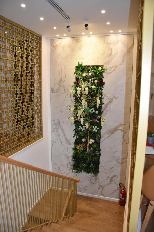 Hotel Ergi'S Durres Exterior photo