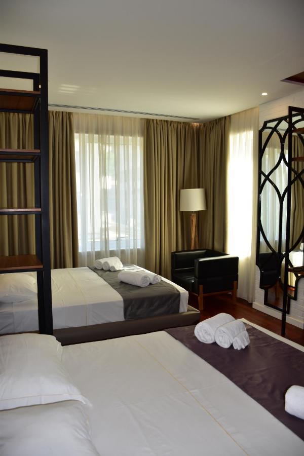 Hotel Ergi'S Durres Exterior photo